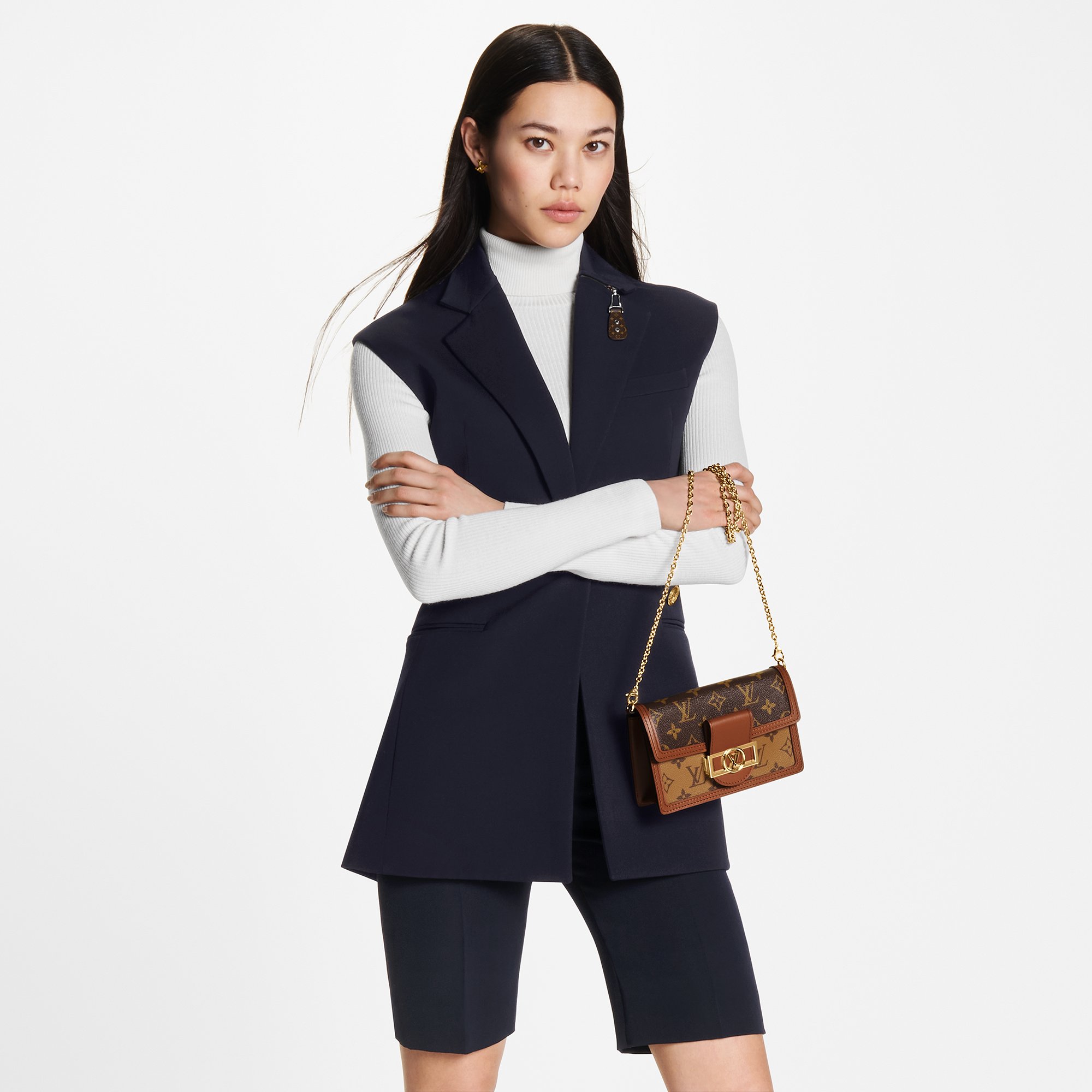 Cartera Dauphine con cadena Autres Toiles Monogram Mujer Carteras y pequeña marroquinería Todas las carteras y pequeña marroquinería | LOUIS VUITTON (Zoom de producto)